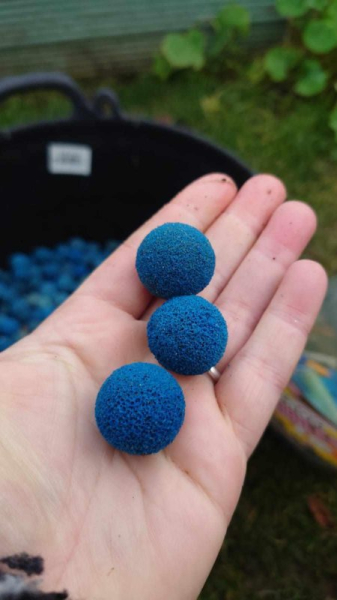 Blue balls on British beaches originated from power plant Blue balls on British beaches originated from power plant