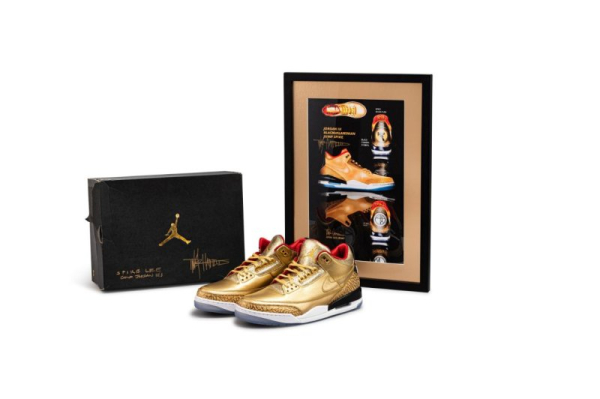Air Jordans worth over $10,000 found in shelter donation bin Air Jordans worth over $10,000 found in shelter donation bin