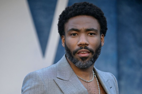 'Mr. & Mrs. Smith': Donald Glover, Maya Erskine team up in first trailer 'Mr. & Mrs. Smith': Donald Glover, Maya Erskine team up in first trailer