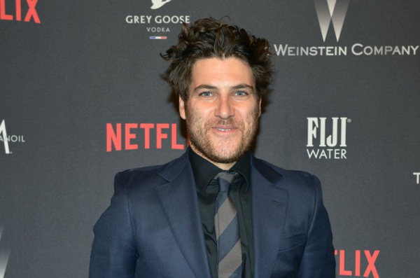 Adam Pally, Stephen Curry to star in Peacock's 'Mr. Throwback' Adam Pally, Stephen Curry to star in Peacock's 'Mr. Throwback'
