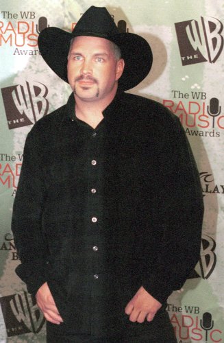 Garth Brooks, Trisha Yearwood to star in 'Friends in Low Places' docuseries