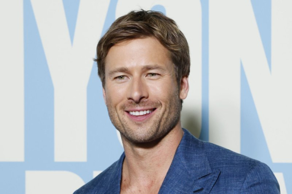Glen Powell to star in Hulu sports comedy 'Chad Powers' Glen Powell to star in Hulu sports comedy 'Chad Powers'