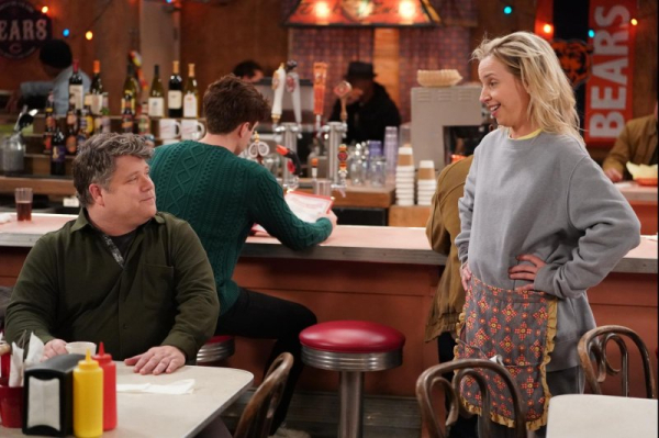 Lecy Goranson calls Sean Astin welcome addition to 'The Conners' Lecy Goranson calls Sean Astin welcome addition to 'The Conners'