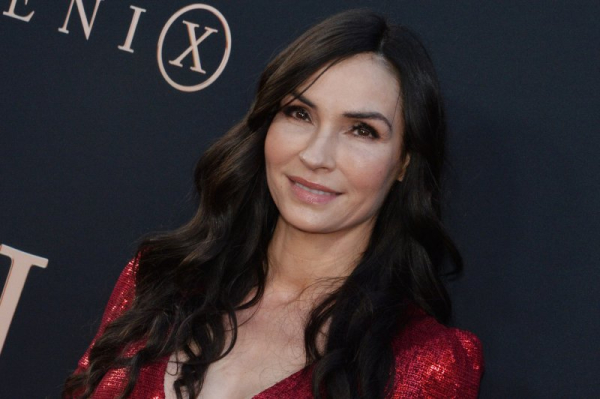 Famke Janssen to star in Netflix series 'Amsterdam Empire' Famke Janssen to star in Netflix series 'Amsterdam Empire'