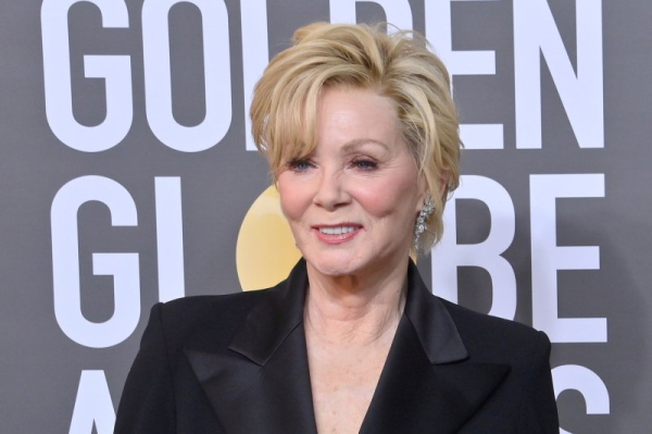 'Hacks': Jean Smart's Deborah is 'back on top' in Season 3 trailer 'Hacks': Jean Smart's Deborah is 'back on top' in Season 3 trailer