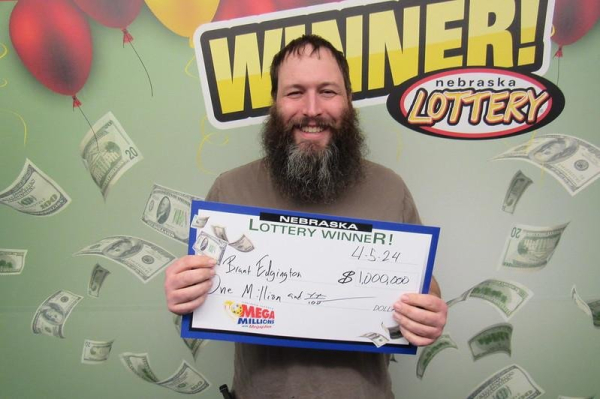 Salad stop earns Nebraska man a $1 million lottery prize Salad stop earns Nebraska man a $1 million lottery prize