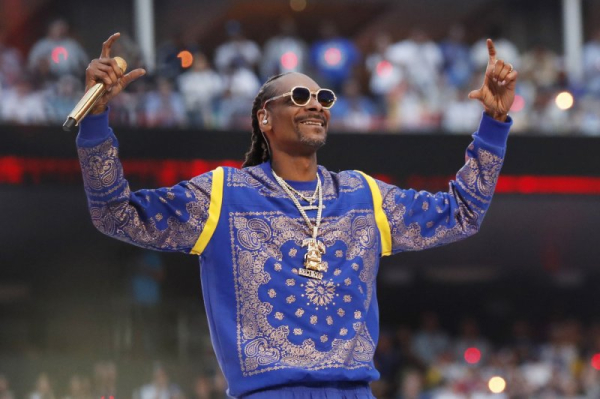 Snoop Dogg, Michael Buble join 'The Voice' as Season 26 coaches Snoop Dogg, Michael Buble join 'The Voice' as Season 26 coaches