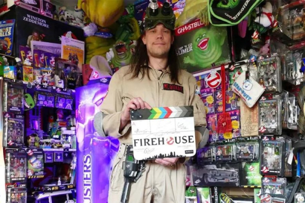 'Ghostbusters' superfan collects 2,012 pieces of memorabilia 'Ghostbusters' superfan collects 2,012 pieces of memorabilia