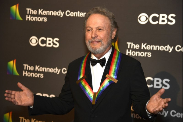 Billy Crystal stars in Apple TV+ psychological thriller 'Before' Billy Crystal stars in Apple TV+ psychological thriller 'Before'