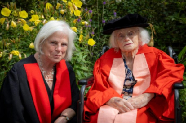 Pioneering physicist finally receives her doctorate at the age of 98 Pioneering physicist finally receives her doctorate at the age of 98