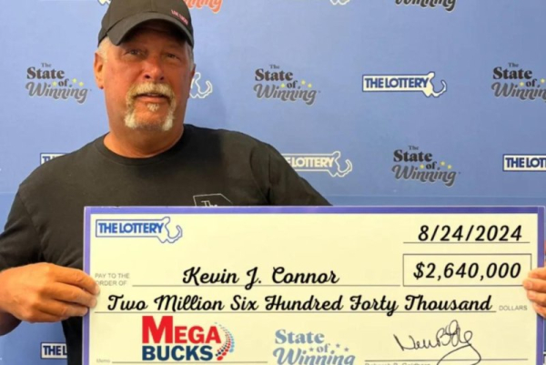 Man scores $2.64M with same lottery numbers he's used for 30 years Man scores $2.64M with same lottery numbers he's used for 30 years
