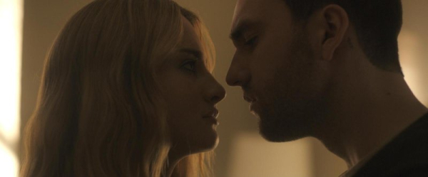 Jackson White: Lucy, Stephen 'super-bad for each other' in 'Tell Me Lies' Jackson White: Lucy, Stephen 'super-bad for each other' in 'Tell Me Lies'