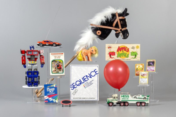 Toy Hall of Fame's 2024 finalists include balloons, Pokemon cards Toy Hall of Fame's 2024 finalists include balloons, Pokemon cards