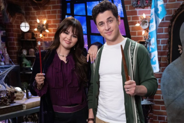 David Henrie: New 'Waverly Place' brings back sibling dynamics, nuanced storytelling David Henrie: New 'Waverly Place' brings back sibling dynamics, nuanced storytelling