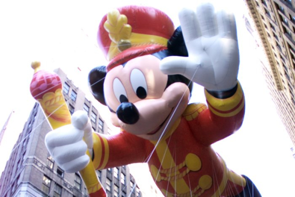 Thanksgiving streaming: 5 picks, from Macy's Parade to National Dog Show