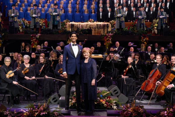 Lesley Nicol says 'Downton' co-star urged her to narrate 'Tabernacle' Christmas Lesley Nicol says 'Downton' co-star urged her to narrate 'Tabernacle' Christmas
