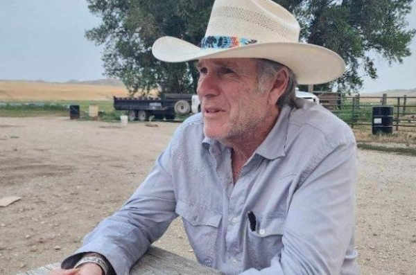 'Longmire' author hopes show's Netflix exit paves way for new episodes 'Longmire' author hopes show's Netflix exit paves way for new episodes