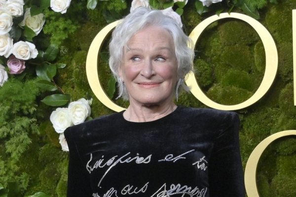 Glenn Close names best on-screen kiss, says she loved 'everyone' in 'Knives Out 3' Glenn Close names best on-screen kiss, says she loved 'everyone' in 'Knives Out 3'