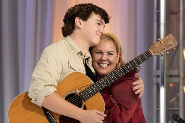 'American Idol' hopeful sings original song about slain teen 'American Idol' hopeful sings original song about slain teen