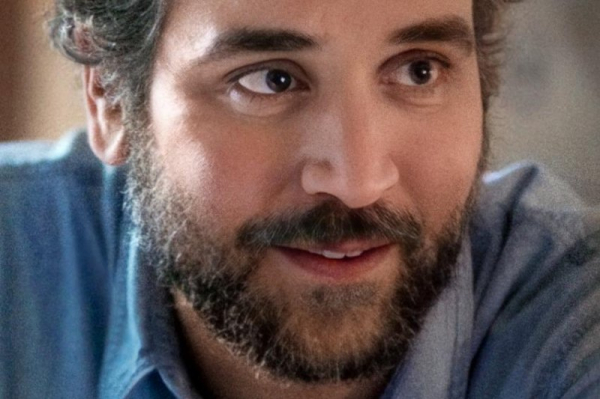 Josh Radnor revisits '70s in 'Three Birthdays,' TV's 'Mother' in podcast Josh Radnor revisits '70s in 'Three Birthdays,' TV's 'Mother' in podcast