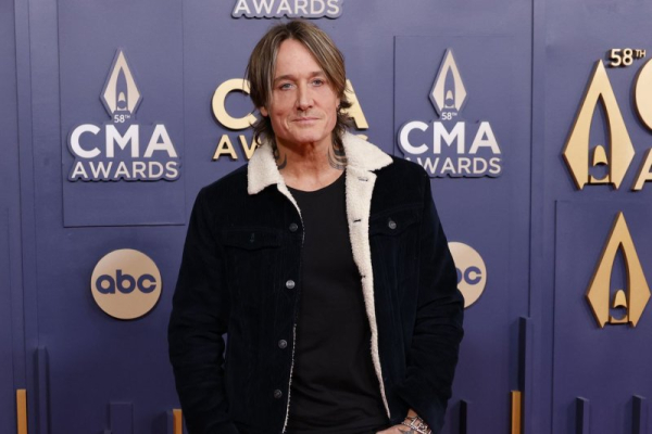 Keith Urban to headline CBS music competition 'The Road' Keith Urban to headline CBS music competition 'The Road'
