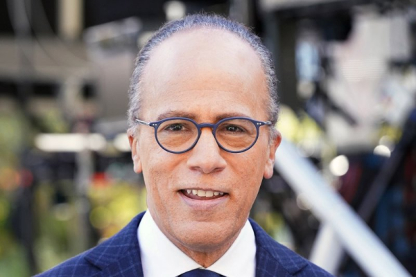 Lester Holt to step down from 'NBC Nightly News' Lester Holt to step down from 'NBC Nightly News'