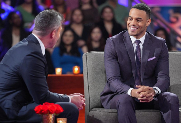 Grant Ellis proposes in 'Bachelor' Season 29 finale