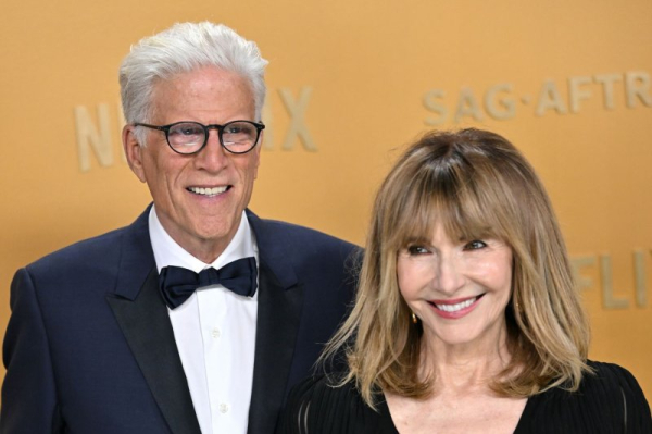 Mary Steenburgen joins Ted Danson in 'Man on the Inside' Season 2 Mary Steenburgen joins Ted Danson in 'Man on the Inside' Season 2