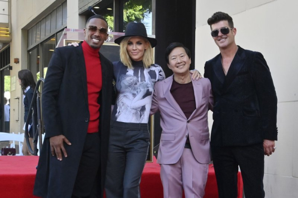 Matthew Lawrence eliminated from 'Masked Singer'