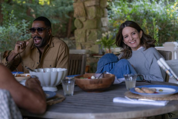 Tina Fey, Colman Domingo vacation together in 'The Four Seasons' trailer