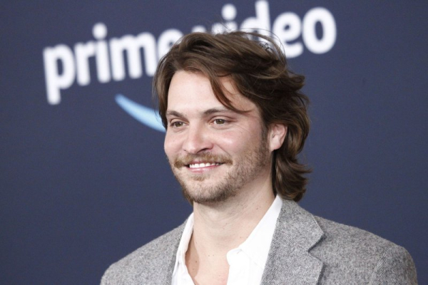 Luke Grimes to return as Kayce Dutton for 'Yellowstone' spin-off