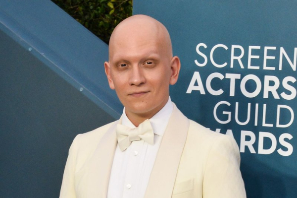 Anthony Carrigan launches 'Twisted Metal' Season 2 race