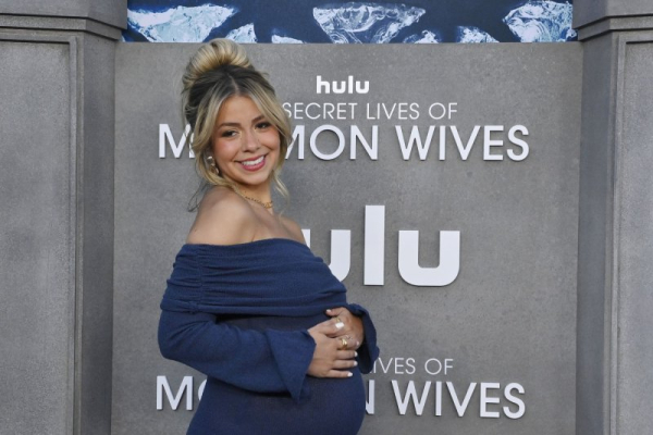 'Mormon Wives' stars Jennifer, Whitney join 'DWTS' Season 34