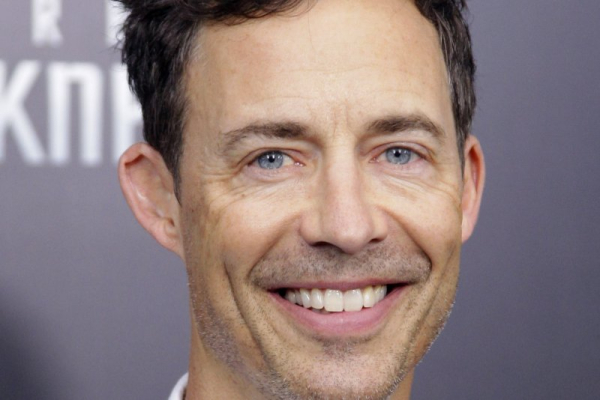 Tom Cavanagh to co-star with Brooke Shields in 'You're Killing Me'