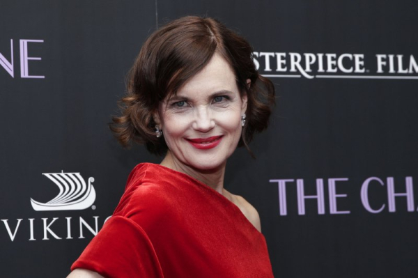 Elizabeth McGovern explains secret order in 'Talamasca' sneak peek