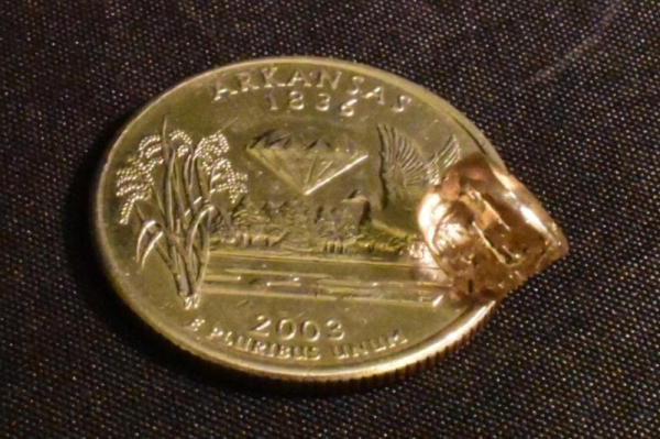 Indiana man digs up 2.71-carat gem at Crater of Diamonds in Arkansas