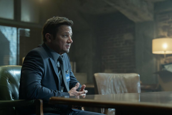 Jeremy Renner on 'Kingstown' darkness: 'We still have a good time'