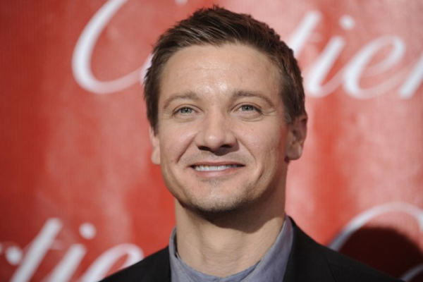 Jeremy Renner on 'Kingstown' darkness: 'We still have a good time'