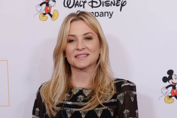 Jessica Capshaw discusses '9-1-1: Nashville' faceoff with LeAnn Rimes