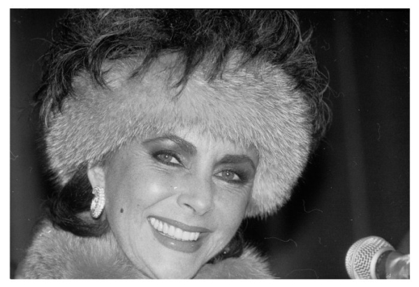 Kim Kardashian's Elizabeth Taylor docuseries to air on Fox Nation
