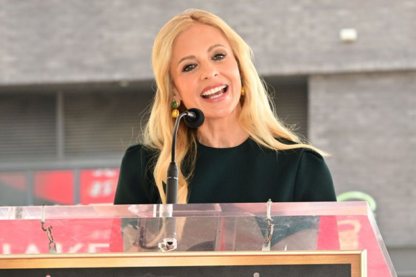 Sarah Michelle Gellar comments on 'Naked Gun' reboot's 'Buffy' joke