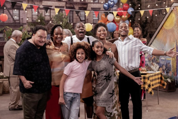 Tracy Morgan returns to TV in trailer for 'Crutch' comedy series