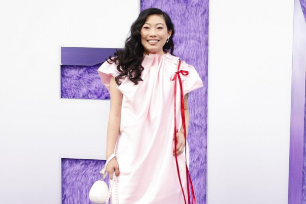 Awkwafina to headline new Apple TV cooking show