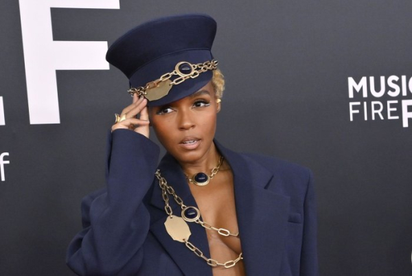 Hulu releases Season 2 'Artful Dodger' photos; sets Feb. 10 debut