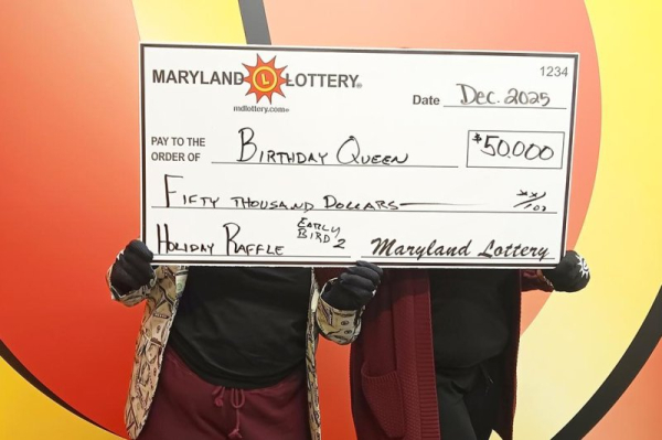 Maryland woman collects two lottery prizes at once
