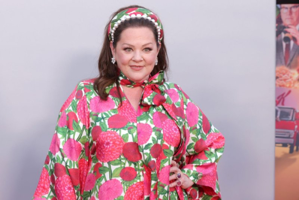 Melissa McCarthy hosts 'SNL' for the 6th time