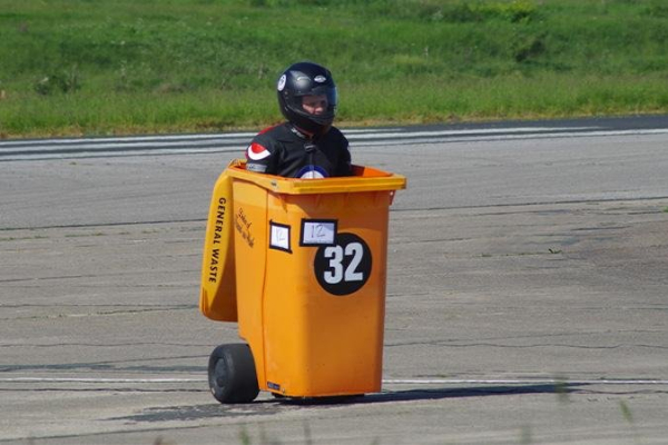 Fast trash: World's fastest wheelie bin hits 66 mph Fast trash: World's fastest wheelie bin hits 66 mph