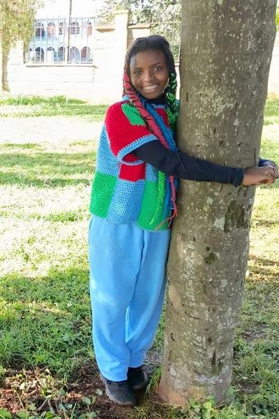 Kenya activist breaks world record by hugging tree for 72 hours