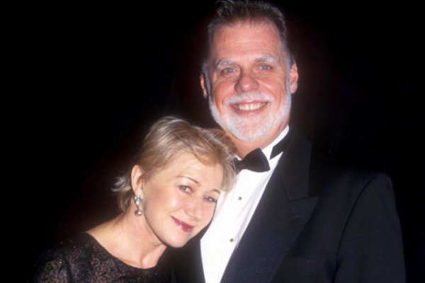 Stars line up to honor Helen Mirren, Sarah Jessica Parker