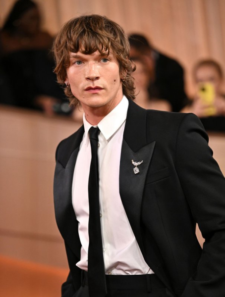 'Heated Rivalry' star Connor Storrie in talks to join 'Peaked'